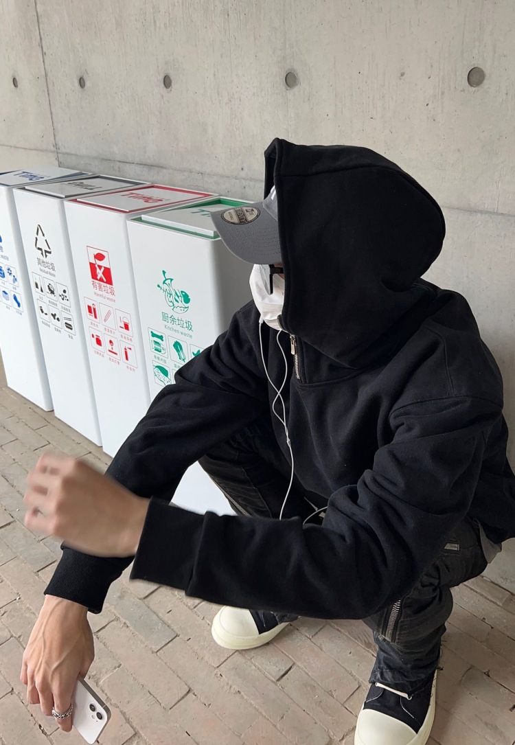 ＄-河北省·保定市·竞秀区--身高186 体重135 潮牌男装 潮流配饰 鞋 都可以 没毛病 干就完了 辣辣乎乎
