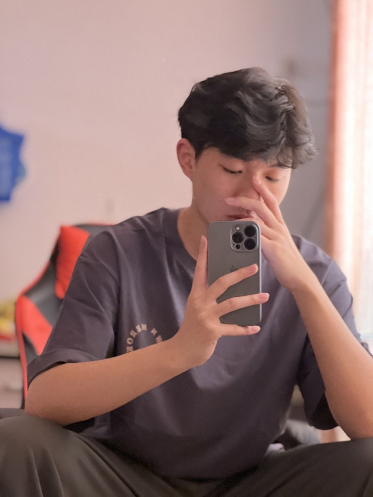 MMMeaned-河南省·信阳市·固始县-抖音，某红薯-喜欢画画，拍照，接买家秀，短视频创作，对镜自拍等单子，费用可谈，赚点小零花哈哈