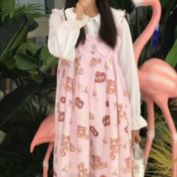 雾浣.-湖北省·黄石市·大冶市-快手-在校学生喜欢唱歌跳舞，身高161体重95年龄17风格偏甜美接单范围可以拍短视频种草，寄拍和送拍