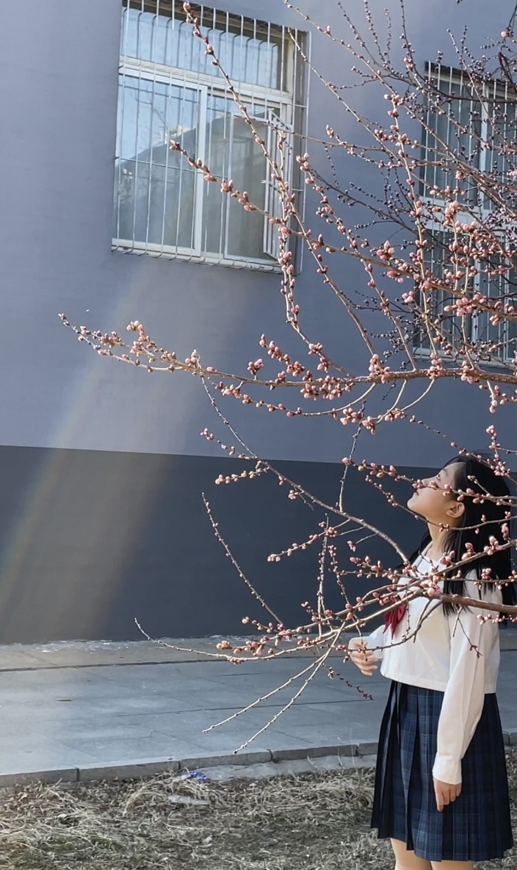 Bambi.-辽宁省·朝阳市·建平县--喜欢拍照打卡📷在校大学生找兼职,可寄拍、买家秀.喜欢唱歌跳舞Kpop诚信合作,拒绝骗子