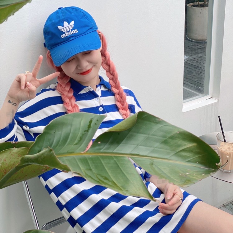 一半草莓-江苏省·无锡市·江阴市-抖音：一半草莓 -我是可爱类型的 也可以尝试性感气质 各种风格都可以驾驭 接买家秀 探店打卡 兼职平面模特 开箱测评