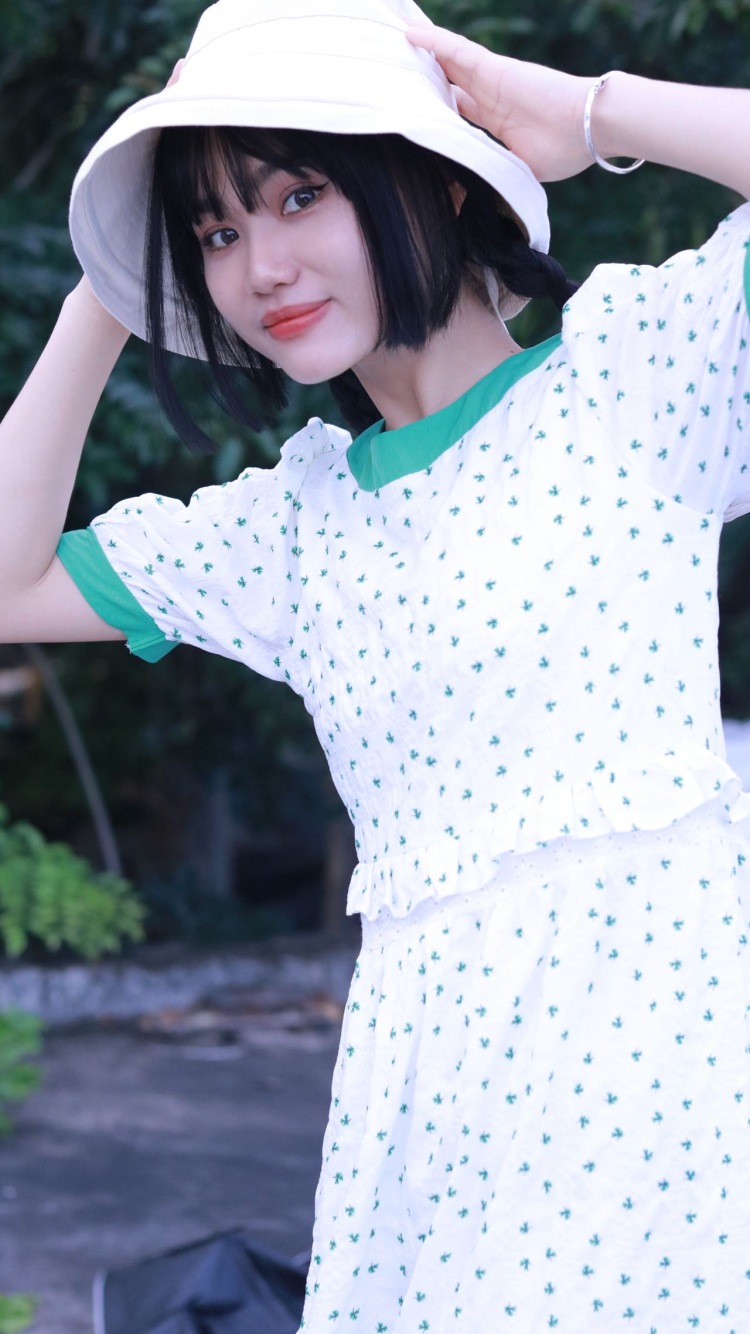 Nine seconds-海南省·三亚市·崖州区--接单买家秀,寄拍,各种好物种草,158梨型身材,会P图,会拍照
身份:素人
年龄:23
身高:158CM
体重:47KG