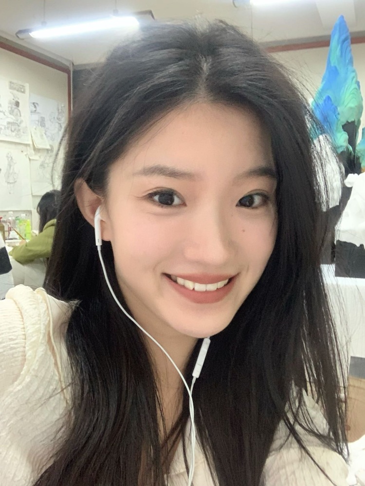 moon-重庆市·重庆市·渝北区--接寄拍，服饰美妆箱包鞋子等，价格低，好沟通p图快，快速出图
可带货，价格协商