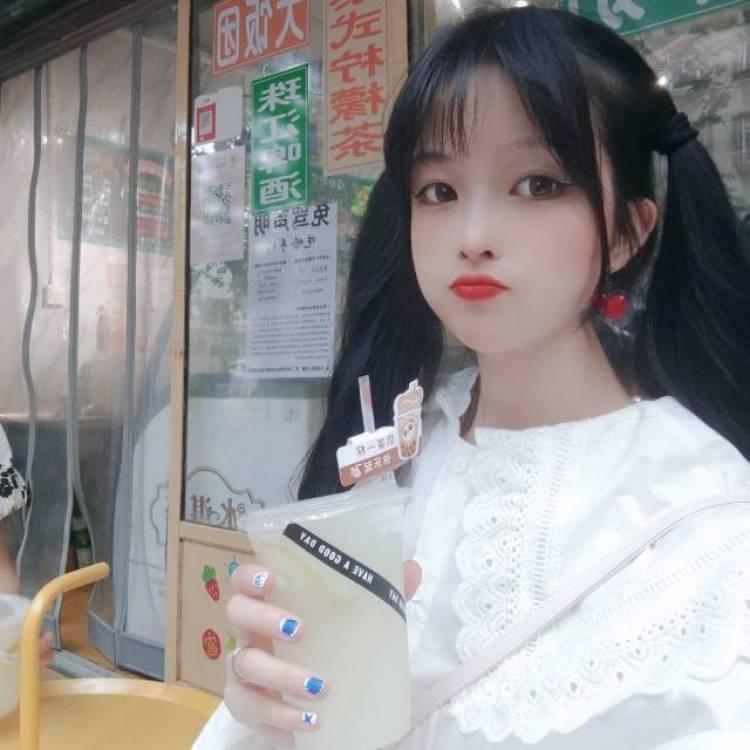咩-山东省·淄博市·张店区-抖音,某红薯-爱好摄影,会剪辑,喜欢穿搭美妆探店等
种草、美妆、饰品、穿搭、探店打卡。
身高165cm 体重 49kg
喜欢的话看过来啦~诚心认真合作