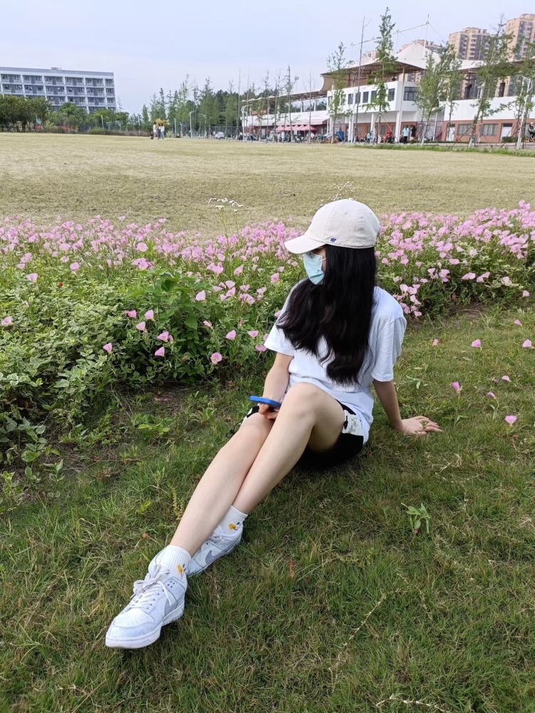 不想起床-浙江省·金华市·东阳市--接寄拍!接寄拍!接寄拍!这是自己平时照的一些图片,想空余时间找个兼职赚点小钱。