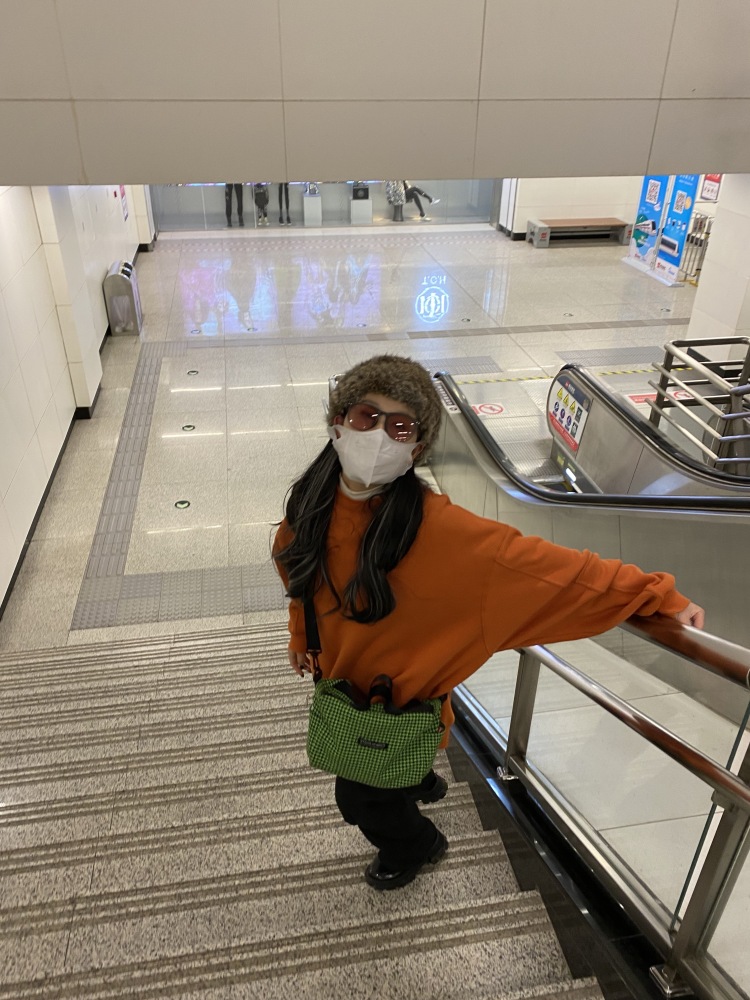 KIKI-陕西省·西安市·长安区-某红薯-擅长拍照,修图,爱好穿搭。身高:165,体重:46kg。接单寄拍、穿搭、饰品、探店、种草、买家秀。