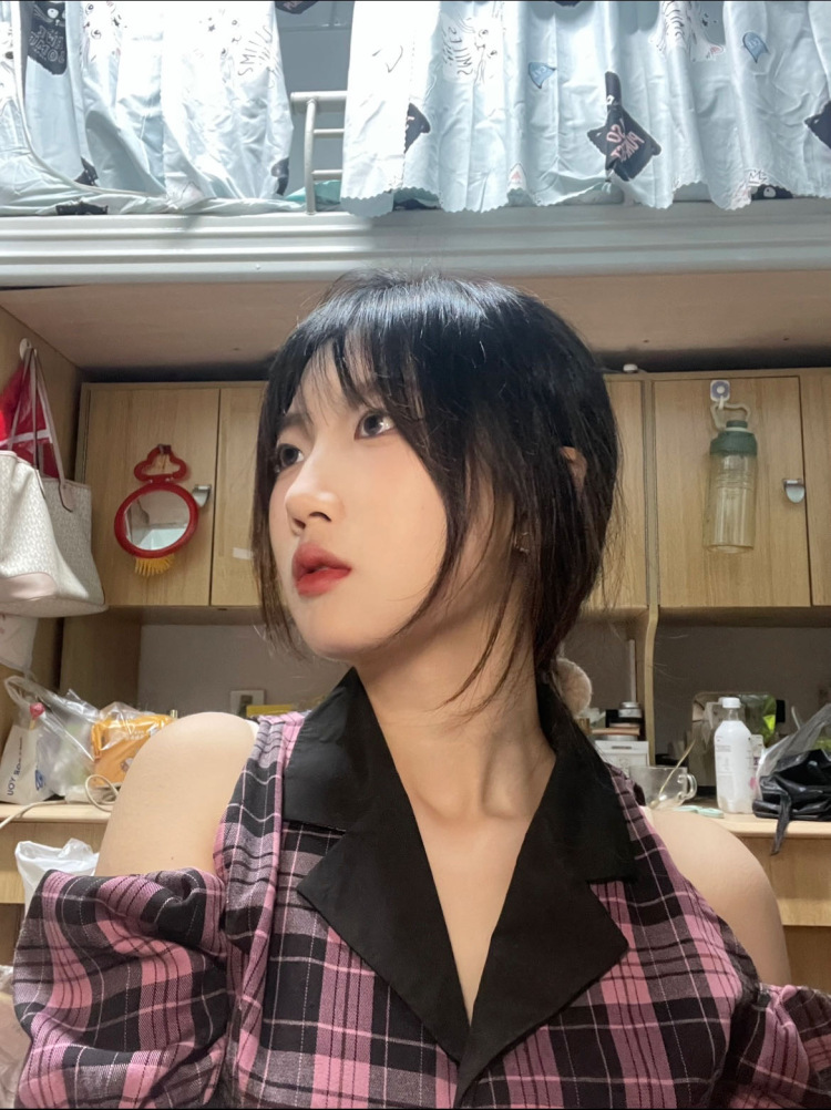 lall..-重庆市·重庆市·长寿区--接买家秀 种草 免费试用 寄拍 衣服寄拍等
会拍照会p图
空闲时间较多