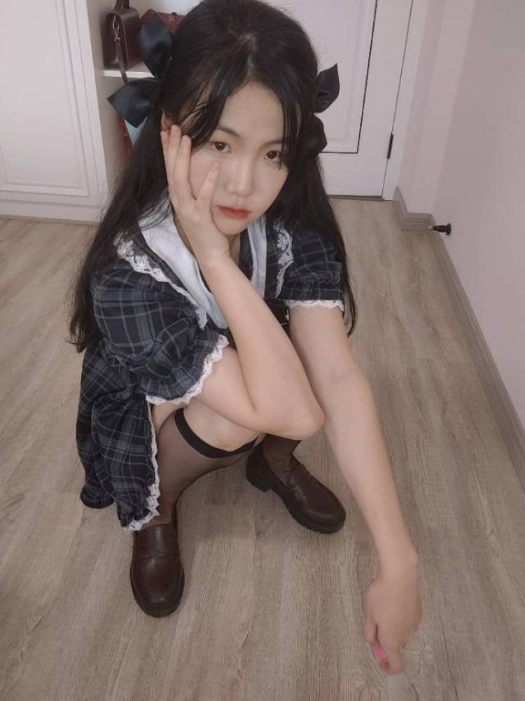 棕耳兔-江西省·南昌市·西湖区--想要什么样的可以商量我尽量满足,不满意可以重拍,出图快,168 49kg 看看孩子吧😭