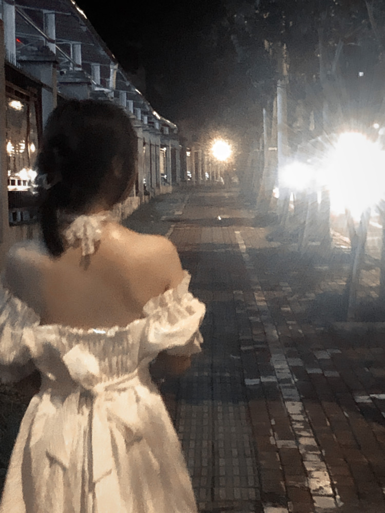 恋-广西壮族自治区·南宁市·西乡塘区--大家好！我是学生
自由职业，时间充裕，接受寄拍：衣服 鞋子 裙子。欢迎各位老板！！给新人一次机会，拍照地方会继续改进！！
身高：150cm
体重：34.5公斤
