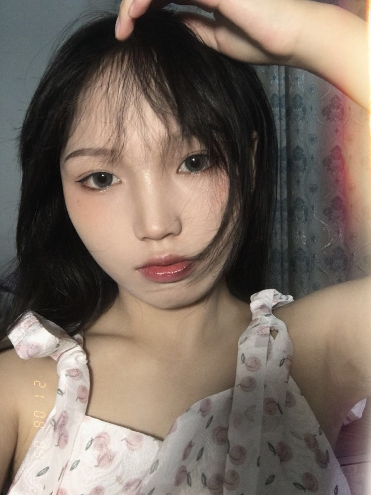 Jay.-广东省·惠州市·惠阳区-快手抖音-买家秀,快手带货,会拍照p图,身高153体重44公斤,可爱风,寄拍送拍都可以接受