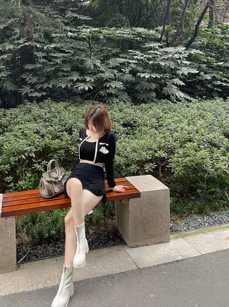 花想容-江苏省·常州市·天宁区--接寄拍，可探店打卡，买家秀、短视频带货、开箱测评、免费试用、平面模特兼职、品牌代言、社群推广、校园推广