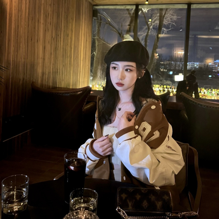 1lll1y-黑龙江省·哈尔滨市·道里区--身高170 体重45kg 擅长美妆拍照 修图 希望各位商家多多联系我 诚信接单