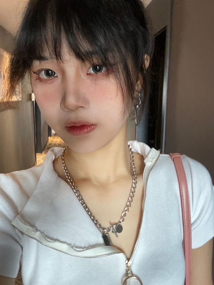 葵葵葵-广东省·广州市·海珠区--大众点评v7
本人认真 积极配合
接寄拍 任何风格都可以
爱好美食 美妆 拍照
会p图