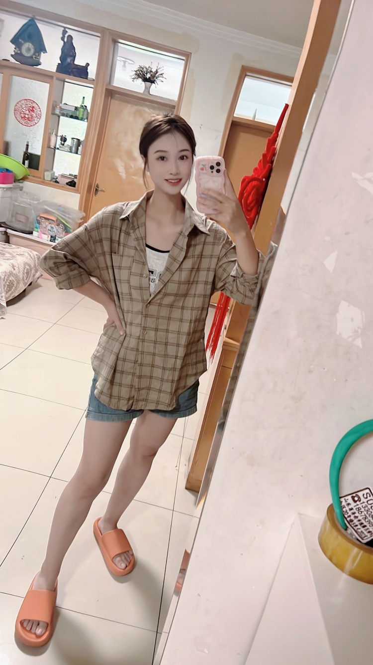 💄羽西、小美👄-山东省·济南市·槐荫区-抖音快手***-喜欢拍照，出图快诚信第一，身高160体重110.服装，饰品都可以。