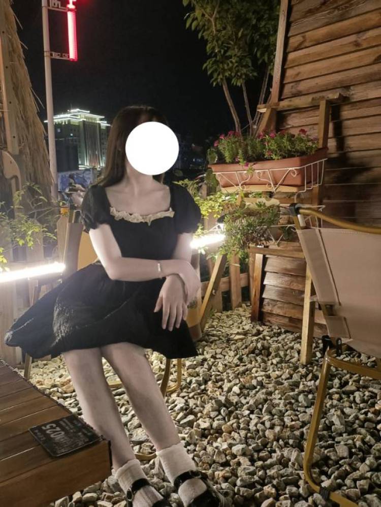 美女想不通ā-福建省·南平市·浦城县--接寄拍,什么风格的衣服都可以,穿的出去的那种不接私房!!!视频也可以,有锁骨带项链好看,手腕细带手镯也可