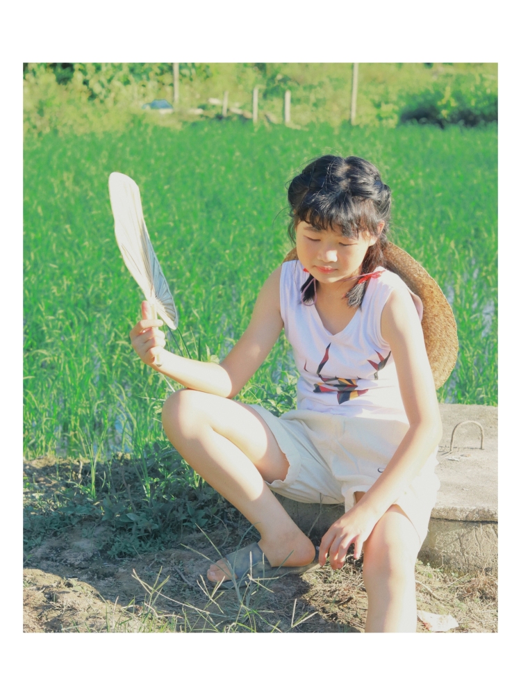 刘言-广西壮族自治区·玉林市·博白县--大家好,我热爱拍照记录有相机📷 会修图 ,时间充足 还可进行创作拍摄,虽然我现在不是最好的摄影师,但是我相信我能成为更好