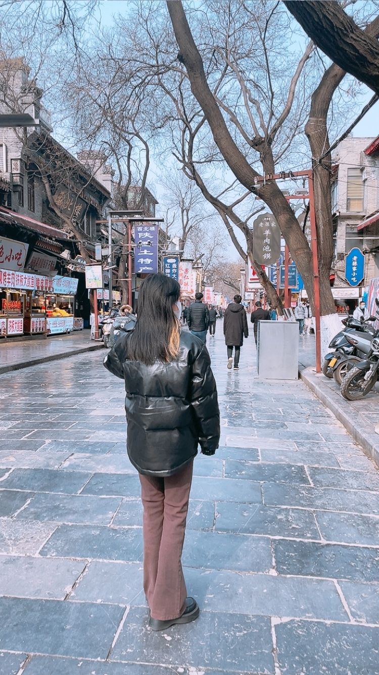 🌵황안나-浙江省·杭州市·上城区--身高160cm,体重36kg ,意向是 淘宝寄拍 ,风格可以(韩系风格 甜美风格 辣妹风 纯欲风)