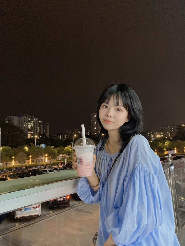 我是静静啊-广东省·惠州市·惠城区-某红薯-身高152体重88斤 皮肤比较白 可
新人,现任职服装销售,喜欢摄影,会修图,会剪辑视频,喜欢设计,喜欢画画,爱追求完美,接拍买家秀,种草,开箱测评,视频推广,前期可免费接拍