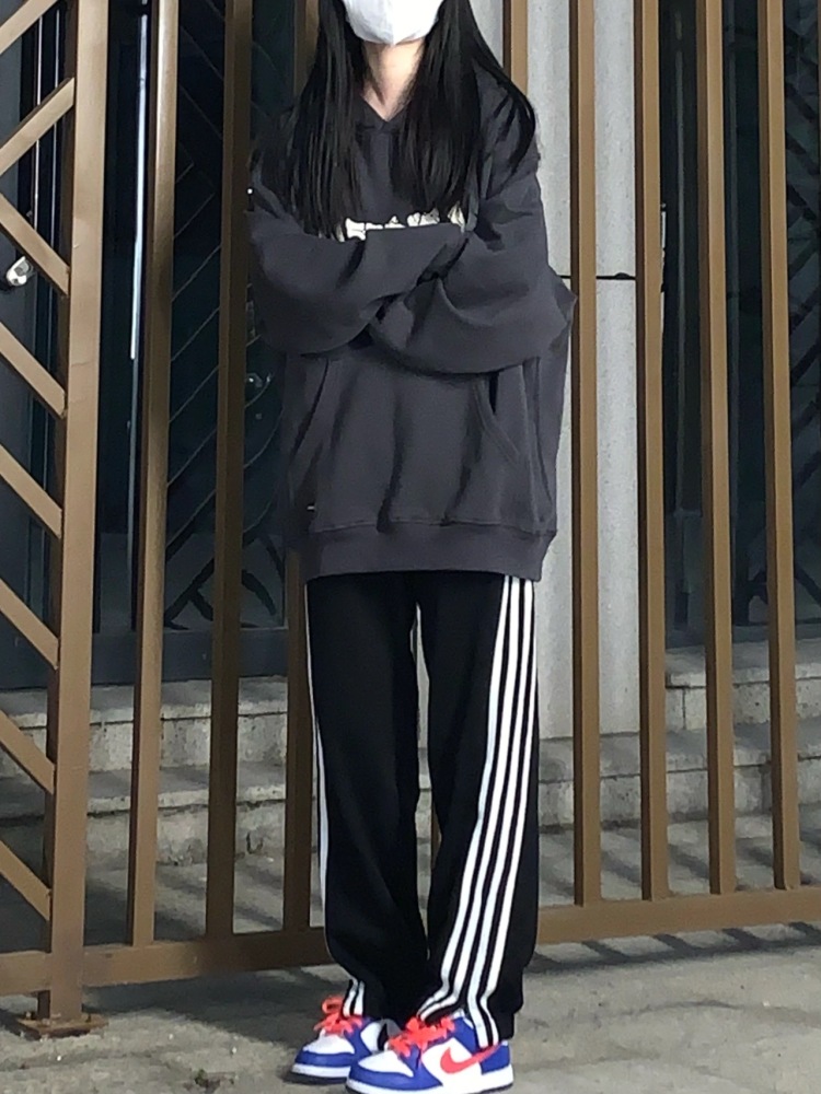 熙崽委屈屈.-甘肃省·张掖市·临泽县--身高160/体重42 目前接服装寄送拍 风格不定 可室内可室外 拍摄后期都可搞定 也可接其他配饰等