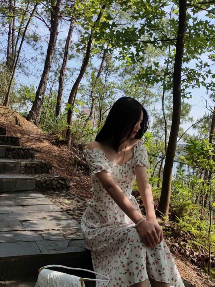 皮蛋solo粥.-江西省·赣州市·上犹县-抖音|快手|微博|某红薯-接寄拍 买家秀
170/50kg
原宿 温柔 辣妹等风格
服装 饰品等