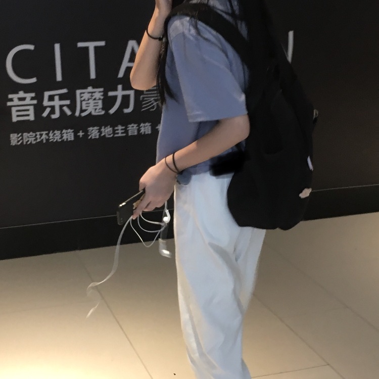 u.i6-广东省·潮州市·潮安区-某红薯 抖音 快手-接寄拍服饰😊
喜欢拍照会修图有耐心,时尚感好 风格多变,会认真完成任务,价格可议