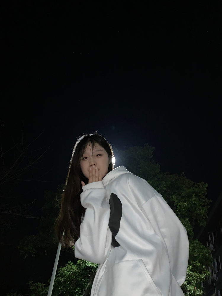 幺 鸡-四川省·成都市·青白江区-快手某红薯-接买家秀 接寄拍 种草带货 免费试用 小饰品首饰等都🉑️