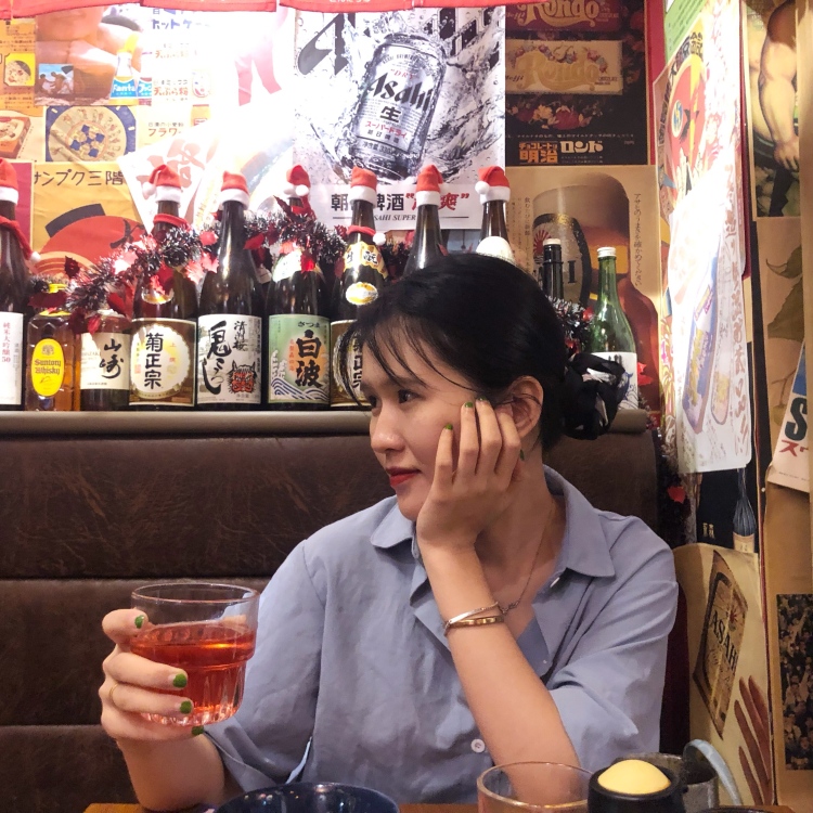 喵喵-广东省·深圳市·福田区--会ps,会修图,会拍照,会搭配,想接寄拍,身高158,体重90斤,长的如花似玉,哈哈哈…