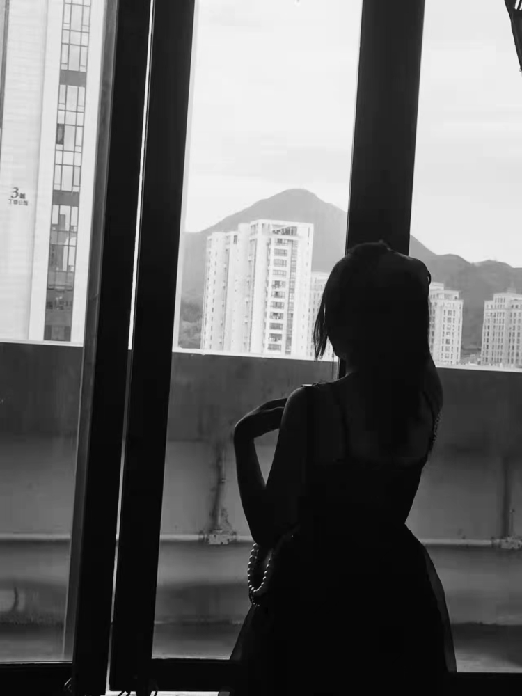 瑞瑞-浙江省·宁波市·宁海县--寄拍模特会舞蹈钢琴葫芦丝羽毛球乒乓球小提琴油画……接单范围:不接约拍 接寄拍 卖家秀 免费试用 探店打卡 平台模特兼职……