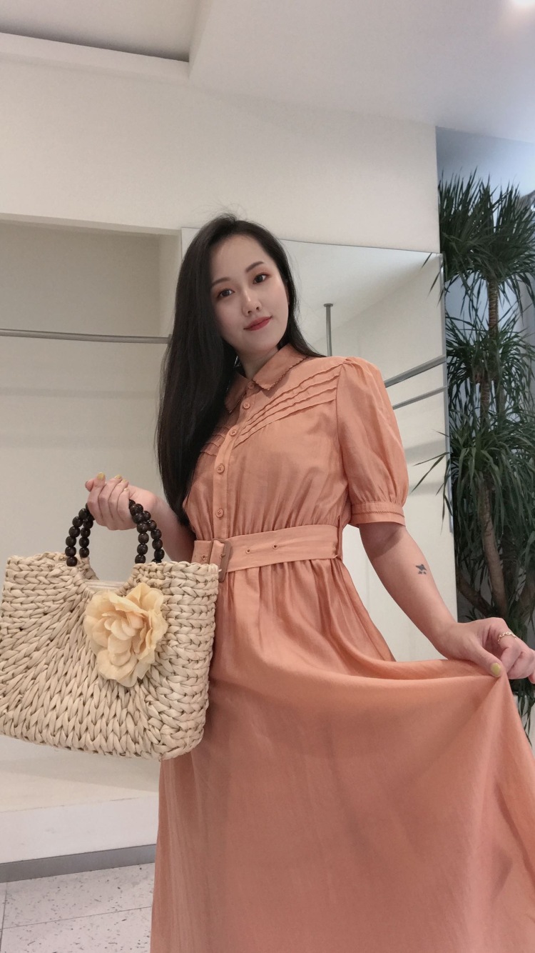 彦希子-浙江省·杭州市·拱墅区--音乐表演专业。特长:唱歌。职业:助播。可接单范围:买家秀,开箱测评,兼职平面模特。