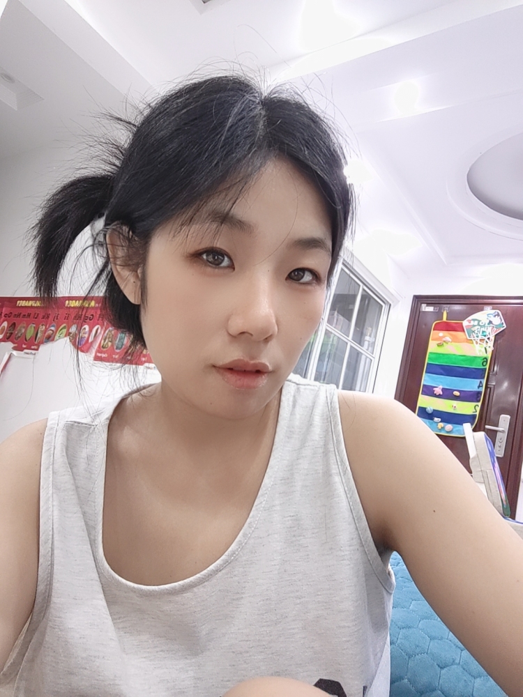 🙃🐾noh   ss!w   I  🕊-江苏省·苏州市·姑苏区--可寄拍，头发多五官端正，会p图，性格好，买家秀（身材丰满）身高161体重54kg可种草推荐，短视频创作，探店打卡