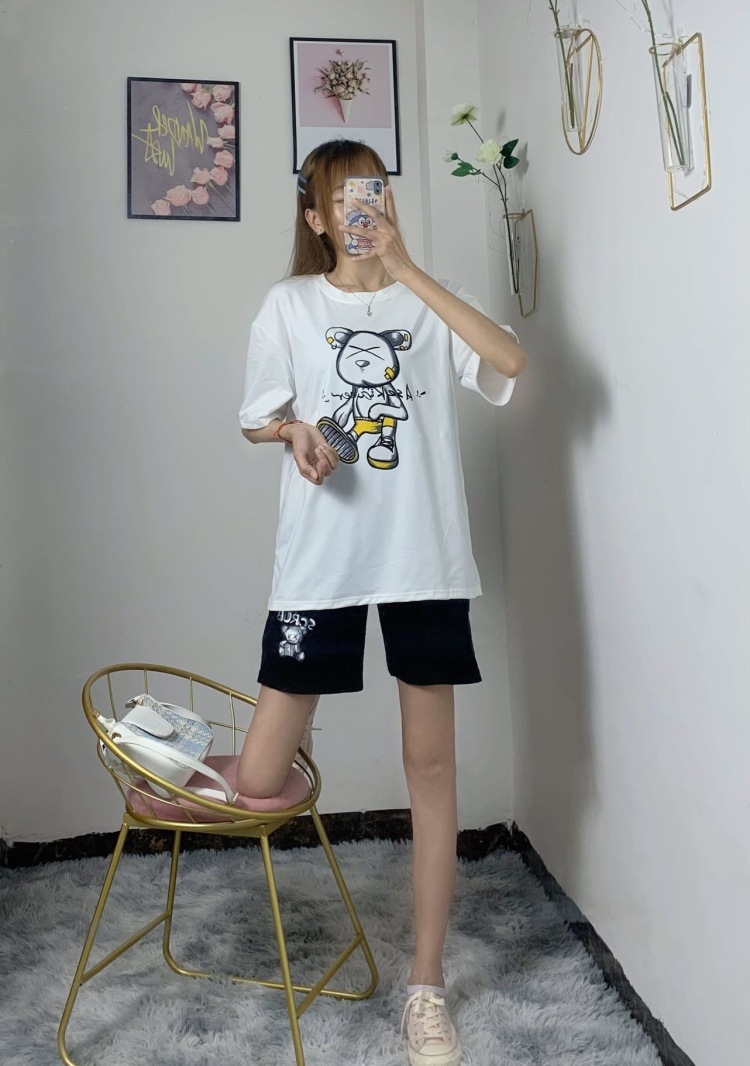Yan-广东省·佛山市·南海区--素人寄拍 买家秀对镜寄拍 对每一单态度认真负责,可尝试多种风格,不接送拍,谢谢!