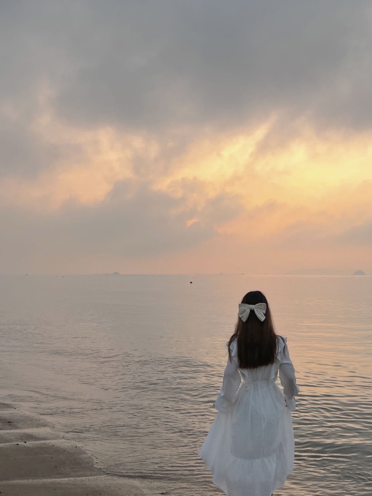 椰椰-浙江省·金华市·东阳市--可以接小红薯 淘宝买家秀 寄拍模特
喜欢拍摄 会p图 出图快
可以任意风格