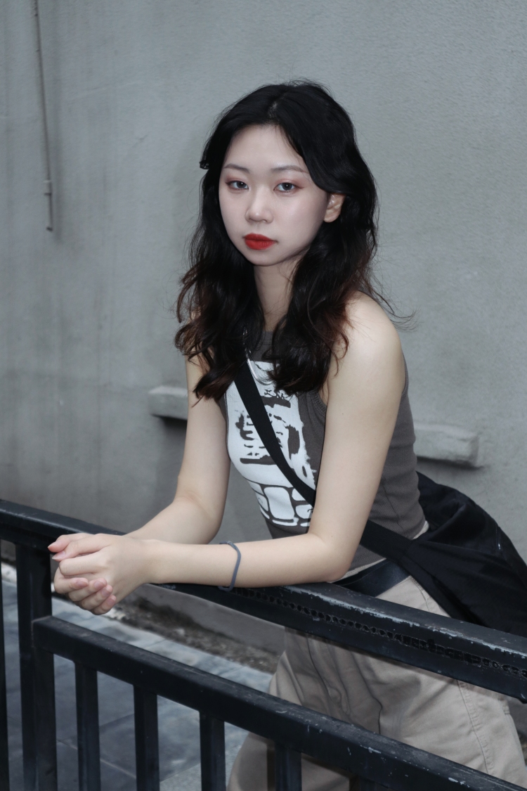 Ciao-广东省·广州市·白云区--古筝专业学习者,寄拍模特,平面模特,衣服,包包,鞋子,饰品都可