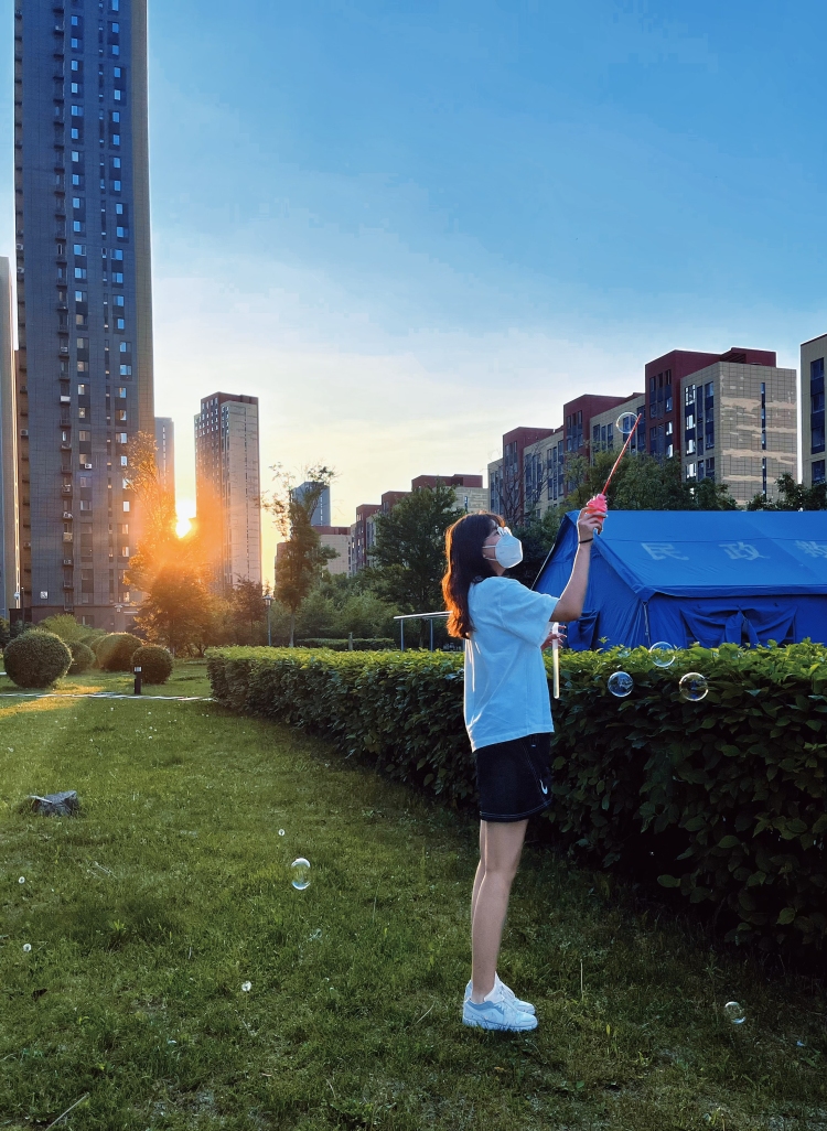 Biubiu-吉林省·吉林市·丰满区-抖音知乎某红薯微博-P图拍照 自拍他拍外景 有氛围感 有钢琴 抖音有点粉丝 有微博某红薯