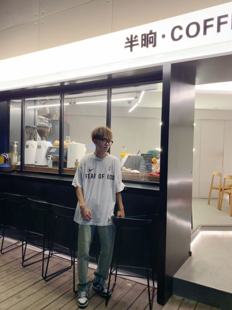🌵-福建省·龙岩市·新罗区--大家好!我是龙岩网红:🌵
主接衣服穿搭寄拍 种草带货 效率高 速度快 诚信第一 只是想赚点钱🙏🙏🙏
艺名:🌵
身份:学生
年龄:18
身高:180CM
体重:60KG
坐标:福建省·龙岩市·新罗区
#