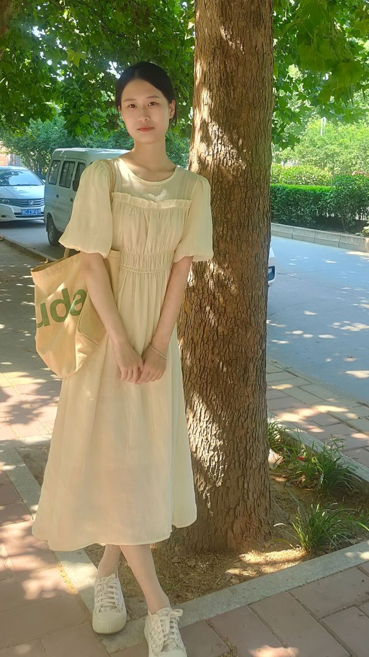 🌾-河南省·洛阳市·洛宁县--接寄拍 买家秀 种草 推广等,167 85 本人有耐心好沟通 可同步某红薯 逛逛 最右(数据好)各位老板看看我~可长期合作