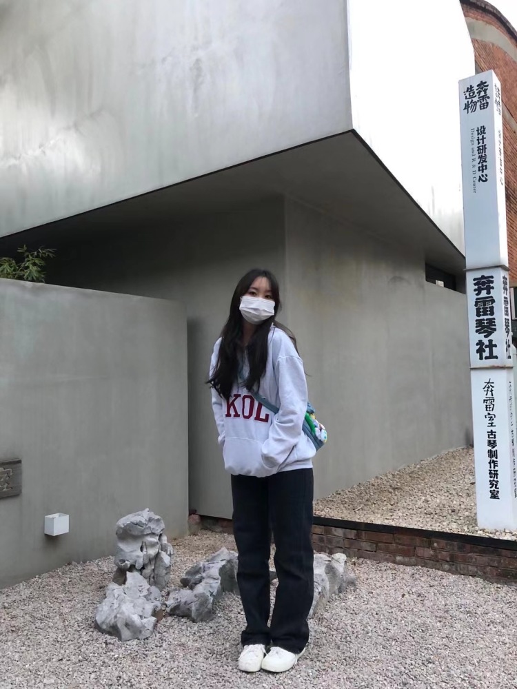睡着le🐛-云南省·昆明市·五华区-抖音-本人会化妆 会穿搭
经常在社交软件上发布一些自己探店和出去玩的照片
很喜欢穿搭
也会拍照📷
会P图 会调滤镜
对待工作,认真拍照技术不错
