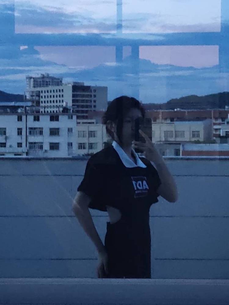 Ü-福建省·龙岩市·长汀县--兴趣爱好就是平常拍拍照,我的接单范围就是寄拍或送拍(价格不一),一般都是线上,然后就是来模特兼职的