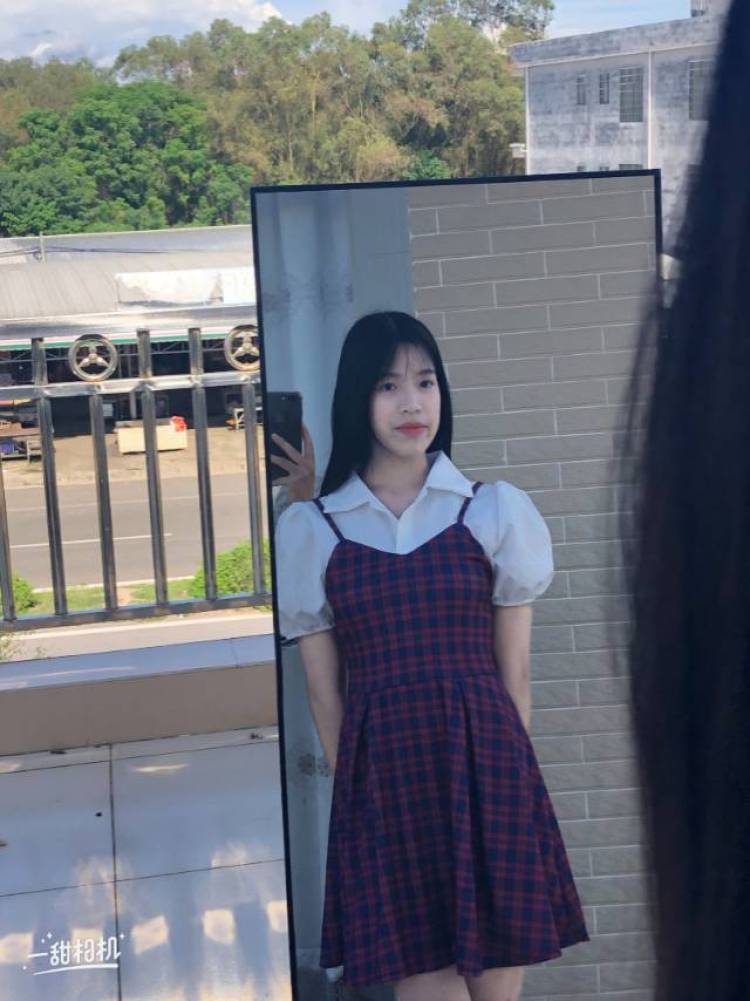 小白、-广西壮族自治区·北海市·合浦县--在校学生 身高164体重47 微胖Girl 会穿搭,会拍照,买家秀、开箱测评、免费使用 在学舞蹈 卖家秀可以找我呀 爽快人!