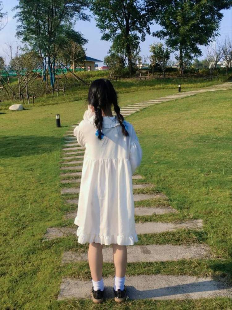 Jay-湖北省·咸宁市·通城县-快手，某红薯-商家您好，我是一名身高158 体重40kg的女学生 可以接单做买家秀 如果对图不满意我可以重拍 脾气好 有责任感
风格:jk 洛丽塔 潮流 软妹 可爱 学生
谢谢！