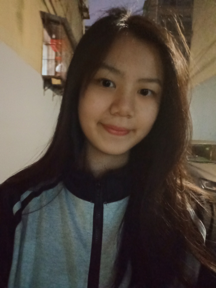 一-湖南省·怀化市·鹤城区--我是服装表演专业,身高175体重106,能够驾驭各种风格,有好的身材能够更好的展示衣服饰品