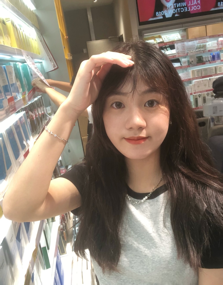 陌う-广东省·汕头市·潮南区--喜欢拍照，喜欢记录生活，想做寄拍模特，会尽自己所能做好每一件事情，我要接单，买家秀