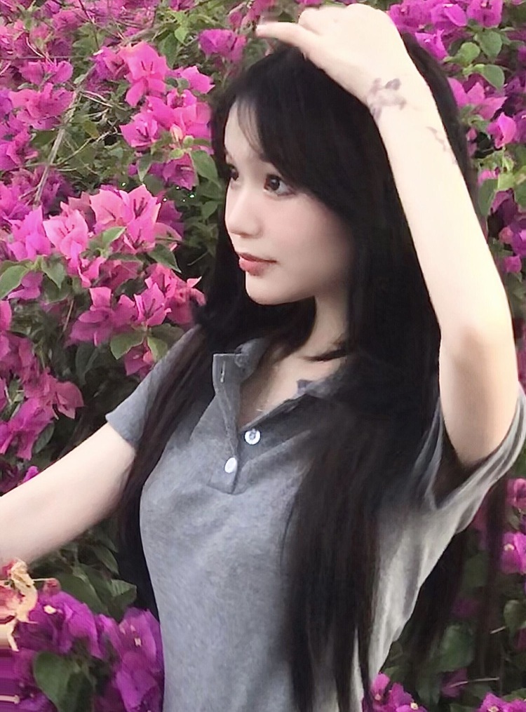@星宇妹妹-重庆市·重庆市·巴南区--会拍照,需要寄拍或送拍的商家,可以联系我,本人接单,接衣服,装饰品,都可以帮拍,价格可在义