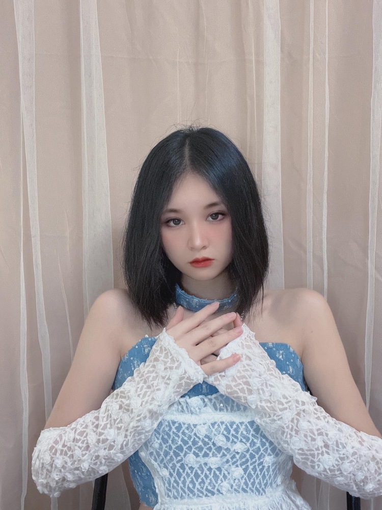 莲-湖南省·株洲市·天元区-晶晶-身高160 体重90 可以接寄拍 兼职主播 有意向的可以联系我呀