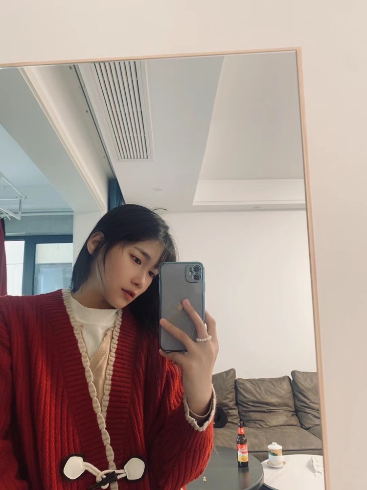 🌸-河南省·洛阳市·西工区-抖音-化妆师,舞蹈生,寄拍模特 表现能力强
身高159 体重85
御姐风 可爱风,古风都可以驾驭