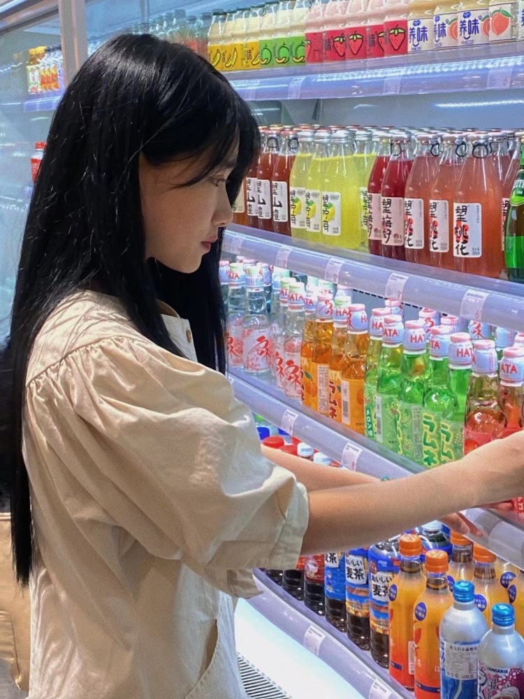🌸-河南省·洛阳市·西工区-抖音-化妆师,舞蹈生,寄拍模特 表现能力强
身高159 体重85
御姐风 可爱风,古风都可以驾驭