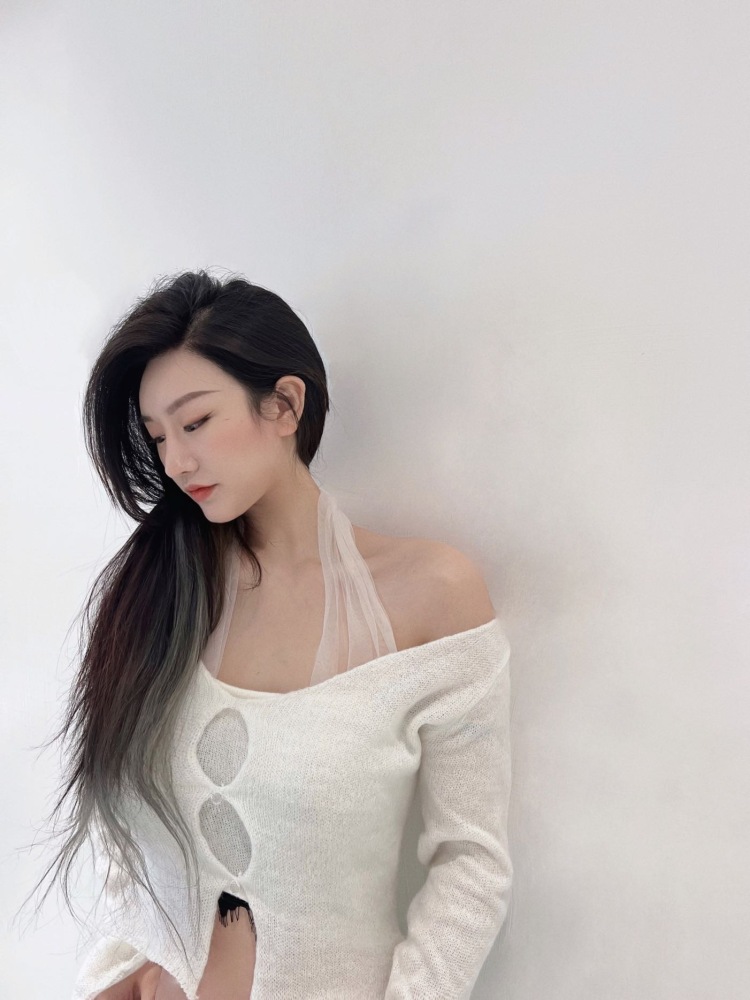 陈开心🧡-陕西省·西安市·雁塔区-抖音 某红薯 微博-能驾驭多种风格（成熟  轻欧美  甜酷 韩风）淘宝拍摄 可接男女单人拍摄或情侣装拍摄 会后期