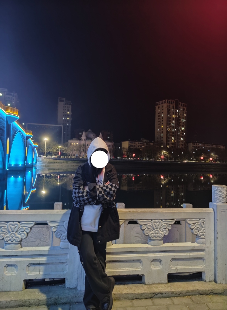 也好想你.-河南省·信阳市·浉河区-抖音 快手 某薯-接买家秀 可以校园推广 身高158 体重95 会p图 抖音快手某薯粉丝200 可以长期合作