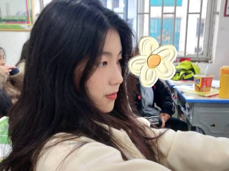 我是美羊羊-湖南省·常德市·澧县-快手-喜欢拍照,想尝试一下寄拍,送拍之类的工作,风格多变,身高163cm,体重50kg,素人多多关照