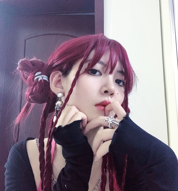 Estelle-天津市·天津市·南开区-微博,大众点评,某红薯,抖音-可接平面模特,线下发型模特,妆造模特,服饰寄拍,约拍都可,价格可协商,可以互免,欢迎找我交朋友,有多种工作经验,也可以接家教,有相关经验,211医学专业毕业生